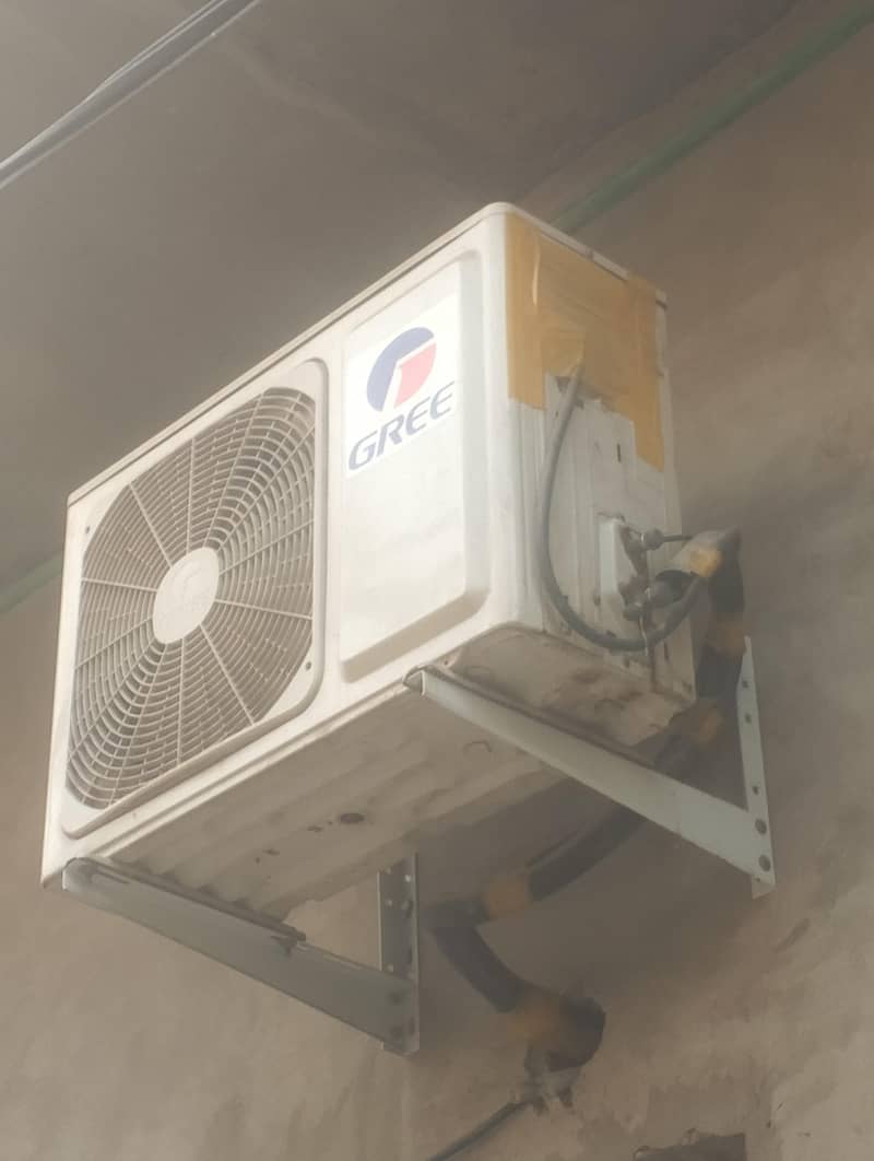 GREE AC 4