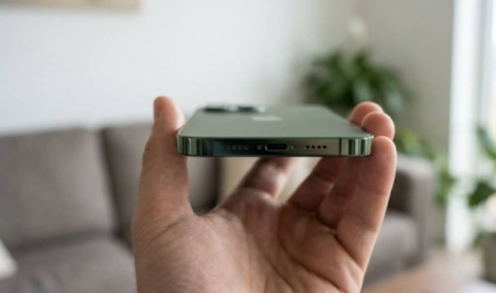 Apple iPhone 13 Pro 4