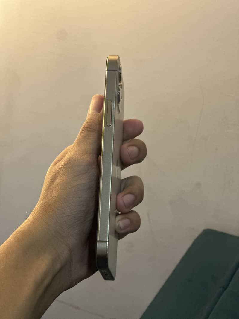 iPhone 12 Pro 1
