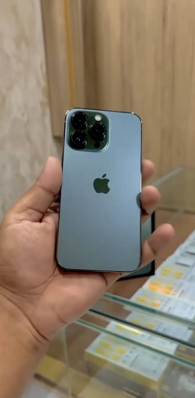 Apple iPhone 13 Pro