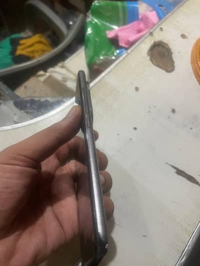 Vivo V50