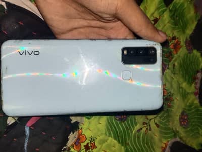 Vivo Y30