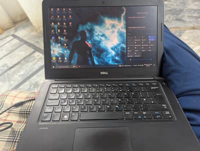 Dell latitude 3380 core i5 7 gen