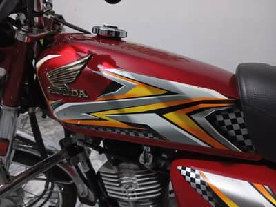 Honda CG 125 2025 – Only 12,000 KM | registered | Like New