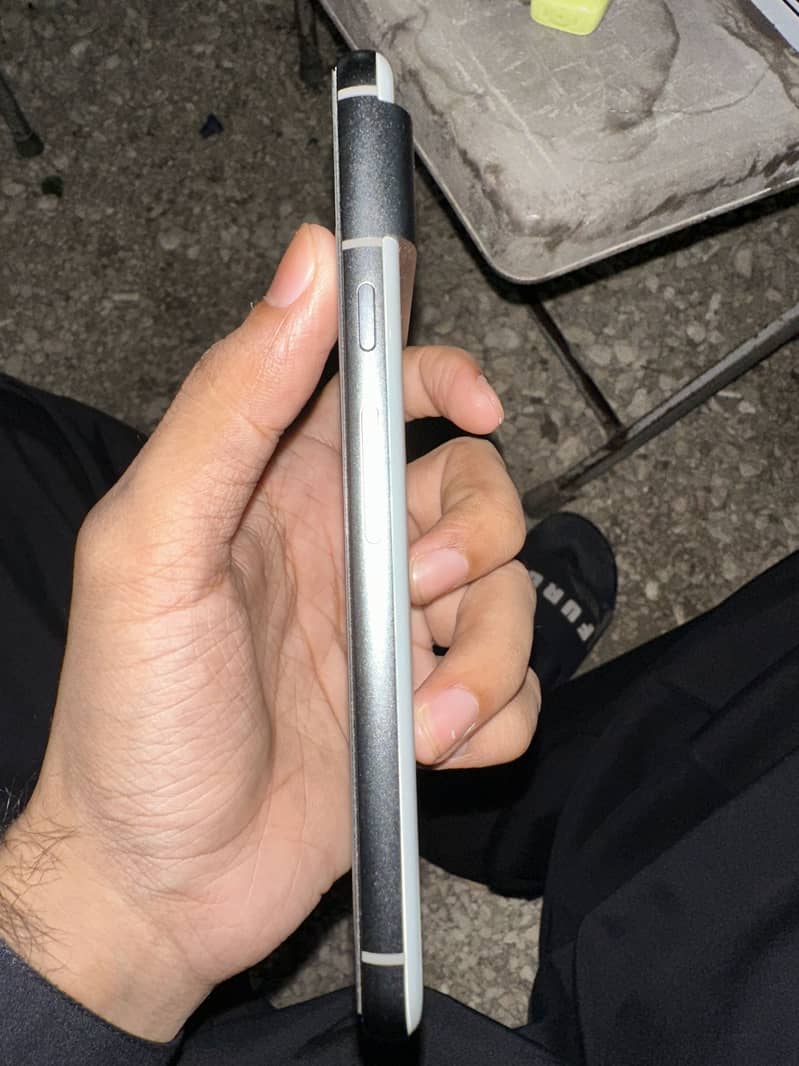 Google Pixel 8 PTA 4