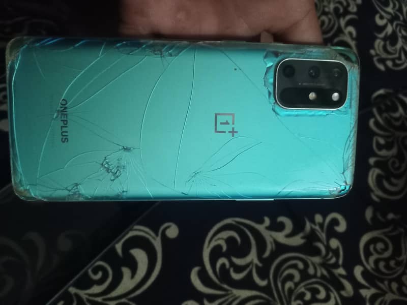 One Plus 8T 5