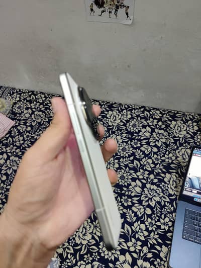 Xiaomi 14 Ultra 12/256GB – Professional Camera Kit