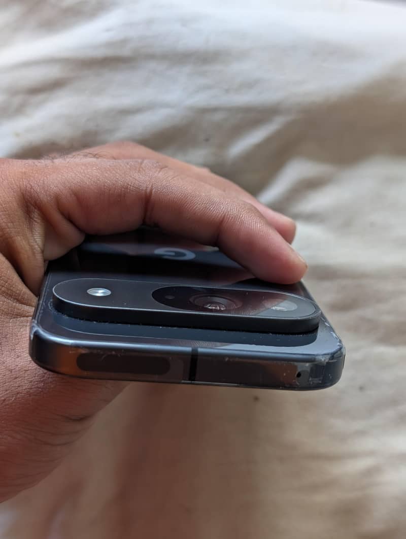 Google Pixel 9 2
