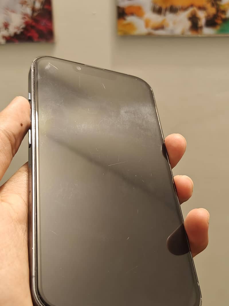 Iphone 13 pro 8
