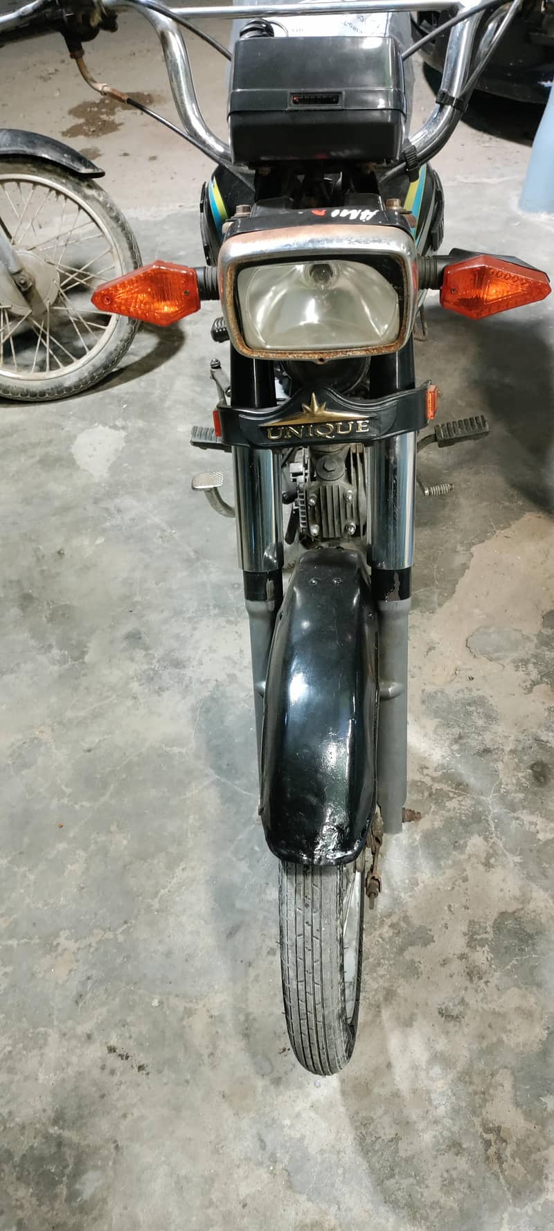 UNIQUE 2019 5