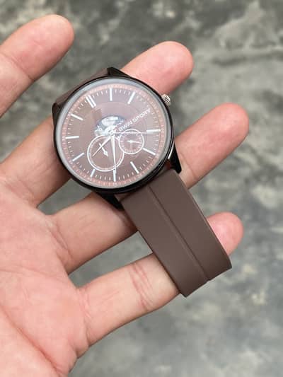 Awin sport ki brand watch