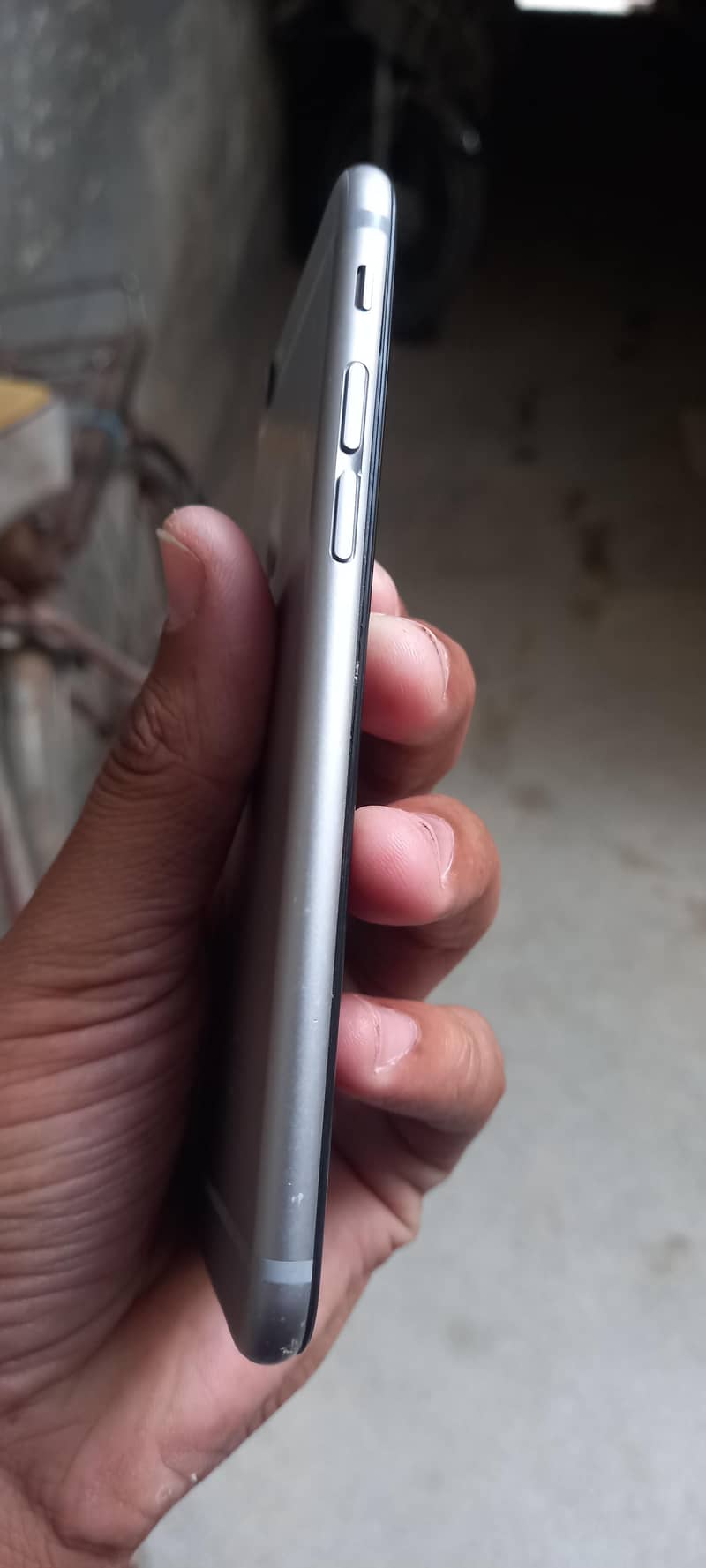 Apple iPhone 6 1