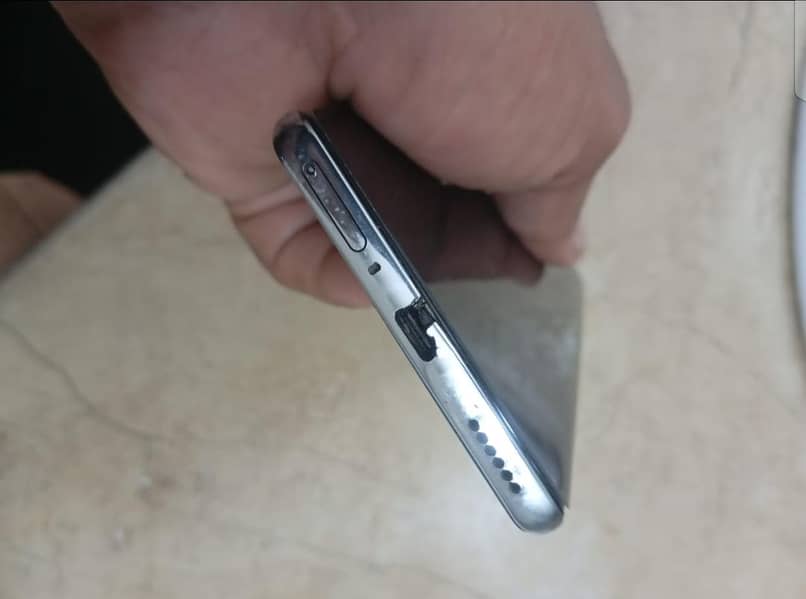 Tecno CAMON 40 Pro 2