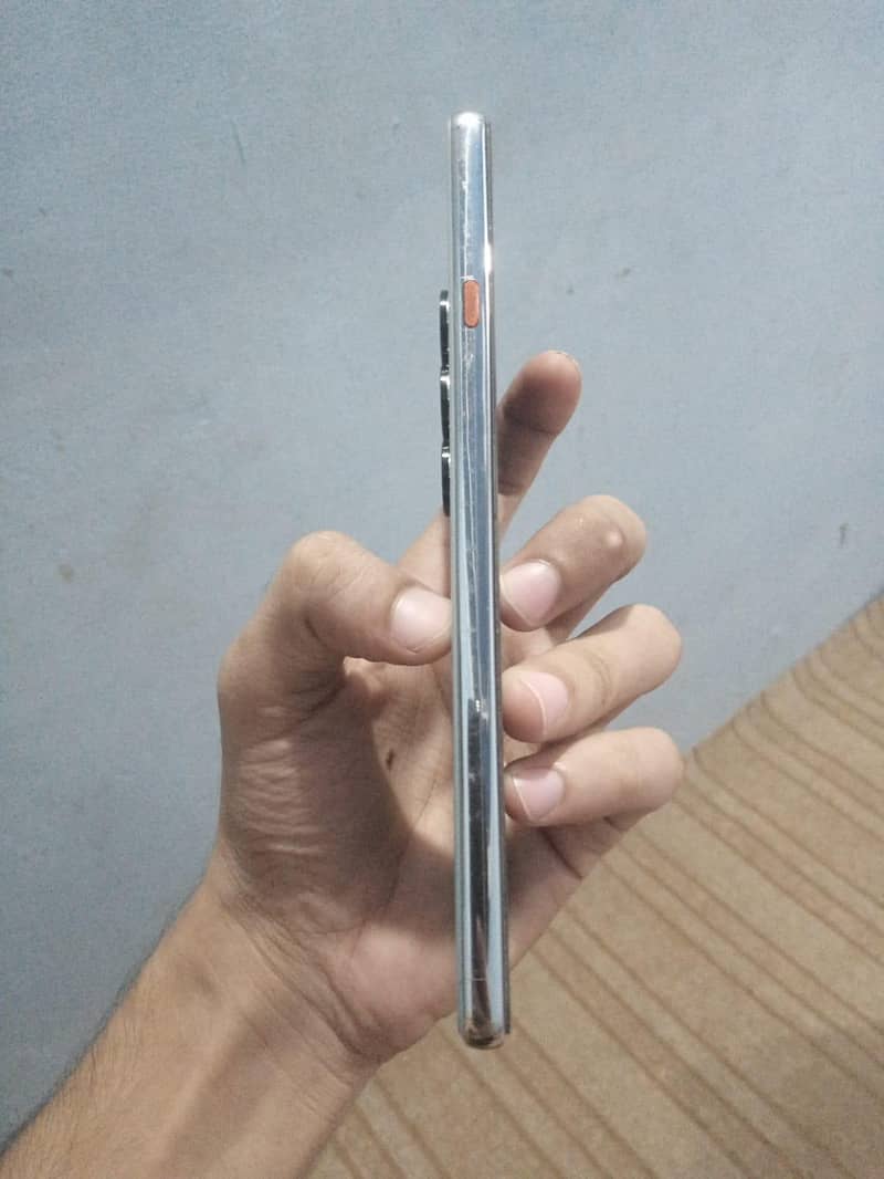 Tecno CAMON 40 3