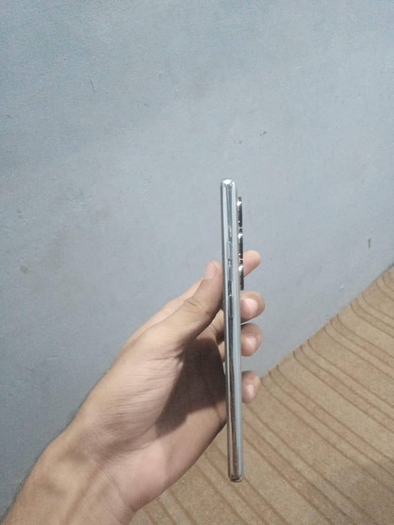 Tecno CAMON 40 4