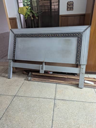 King size bed for sale