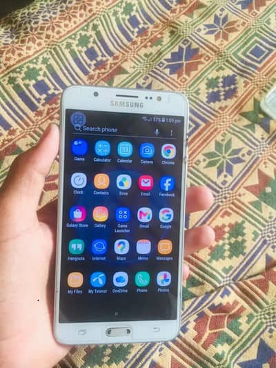Samsung Mobile J7