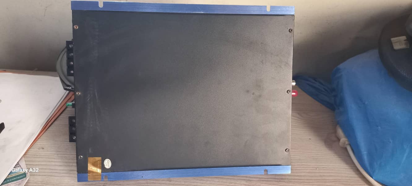 amplifier 4