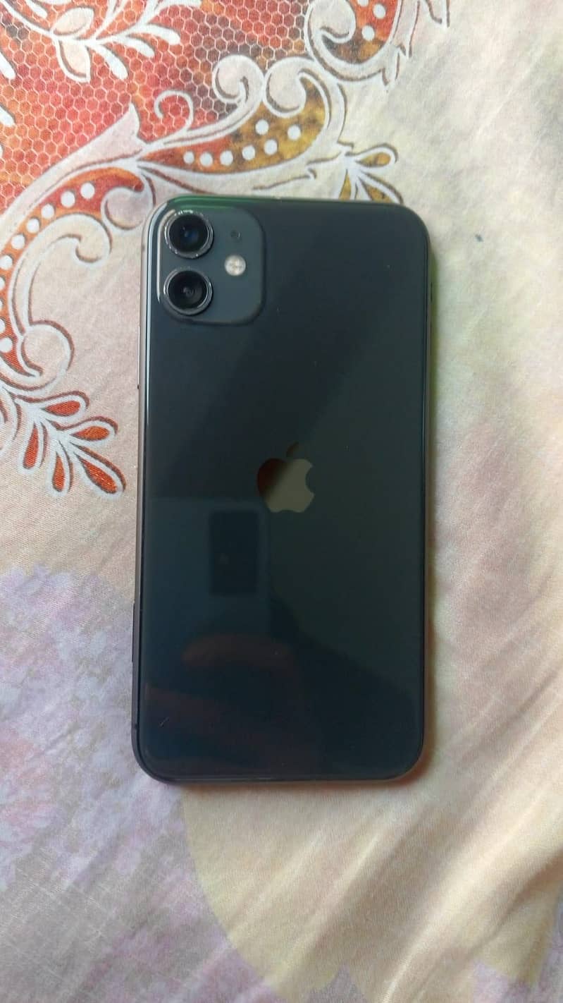 Apple iPhone 11 3