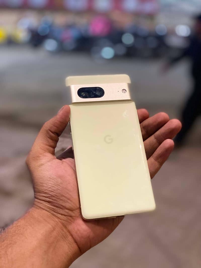 Google Pixel 7 0