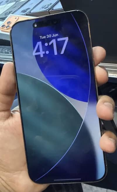 Apple iPhone 16 Pro Max 256gb (90% health) 10/10 condition