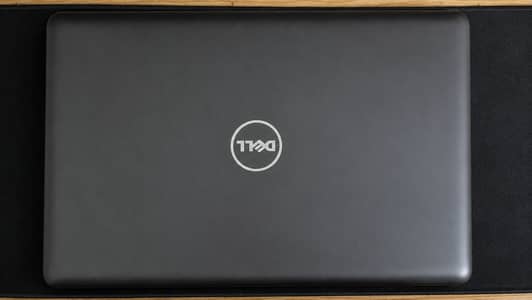 Dell Inspiron 5767 — 17.3" FHD | i7 | 16GB RAM | 256GB SSD | 2 GPUs