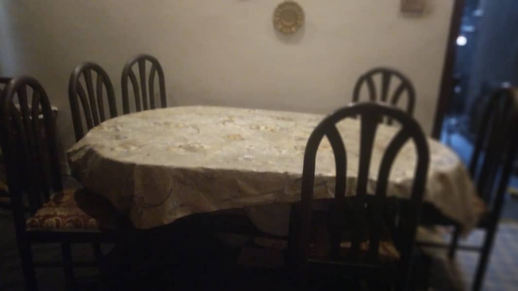 wooden dining table 1