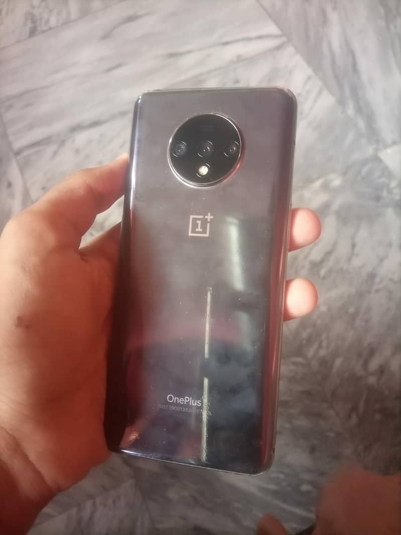 One Plus 7T 1