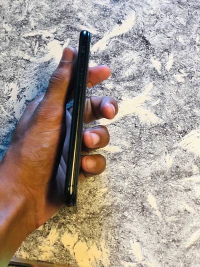 iPhone XS