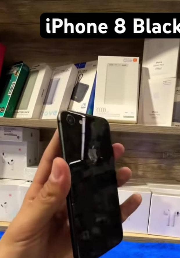 Apple iPhone 8 2
