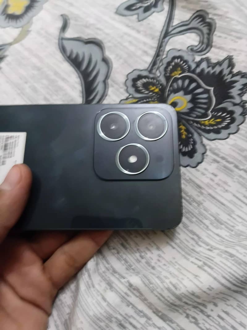 realme c61 7