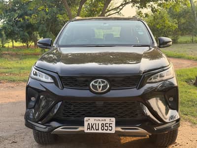 Toyota Fortuner Legender 2022
