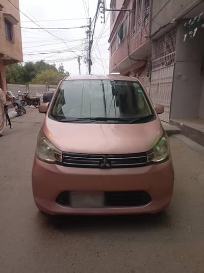 Mitsubishi Ek Wagon 2013