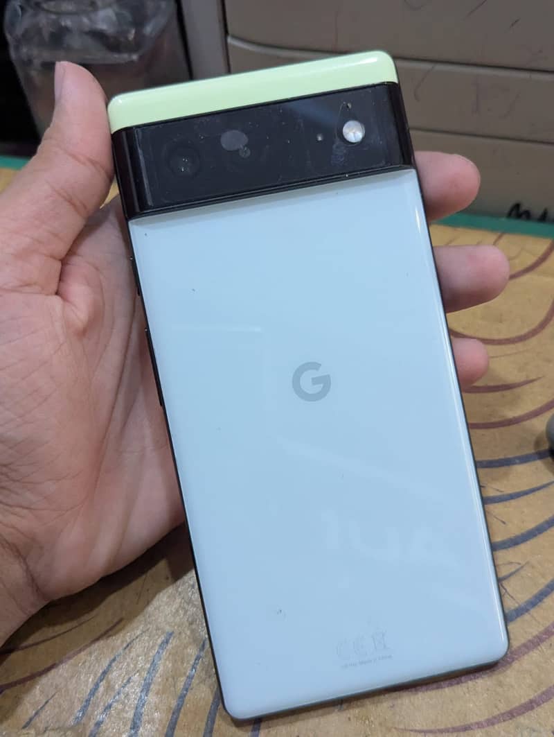 Google Pixel 6a 3