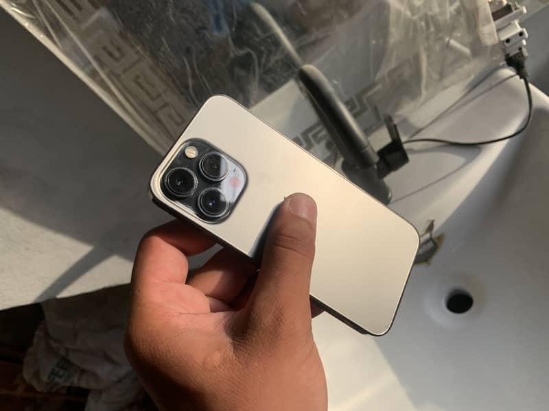 Apple iPhone 13 Pro 5