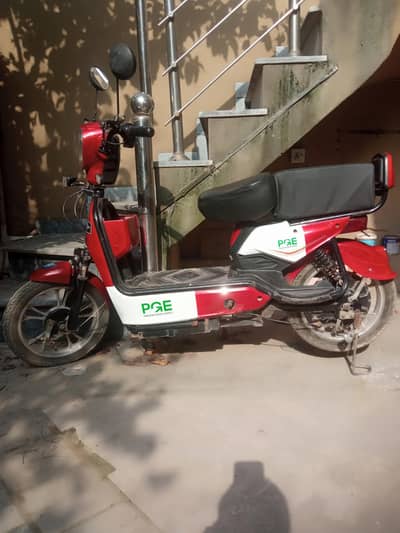 PGE-Electric Scooty 9 Months used with good batteries.
