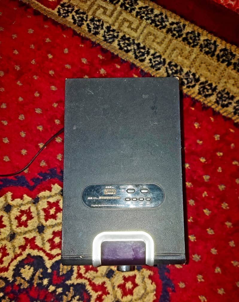 Audionic speaker 1