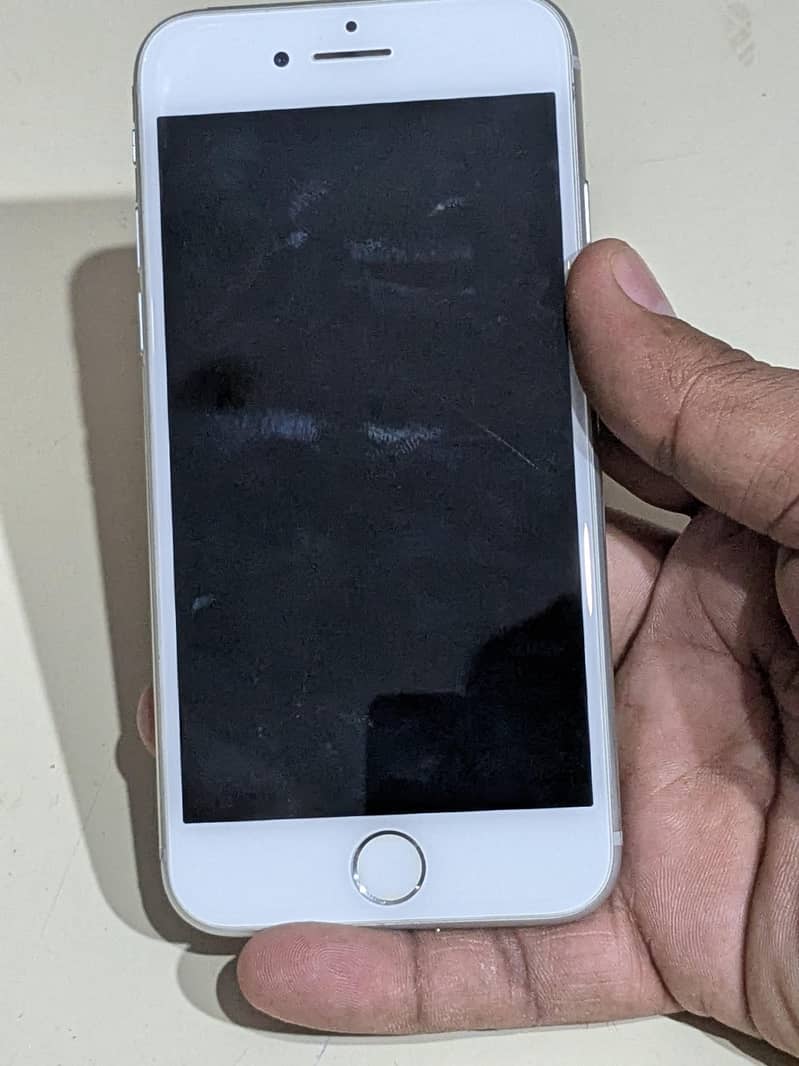 Apple iPhone 8 2