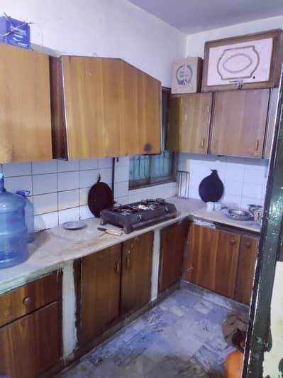 flat for rent at Rabia city near johar chowrngi chase up