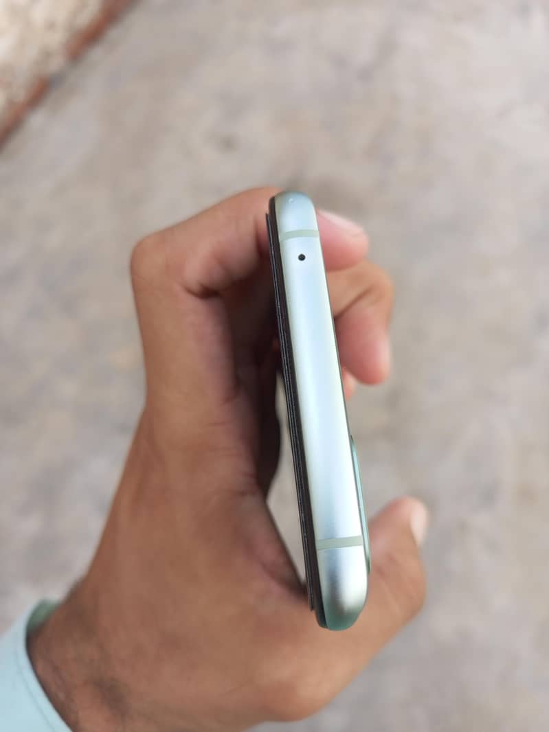One Plus 9r 1
