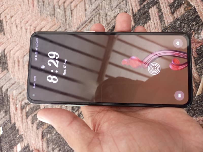 One Plus 9r 4