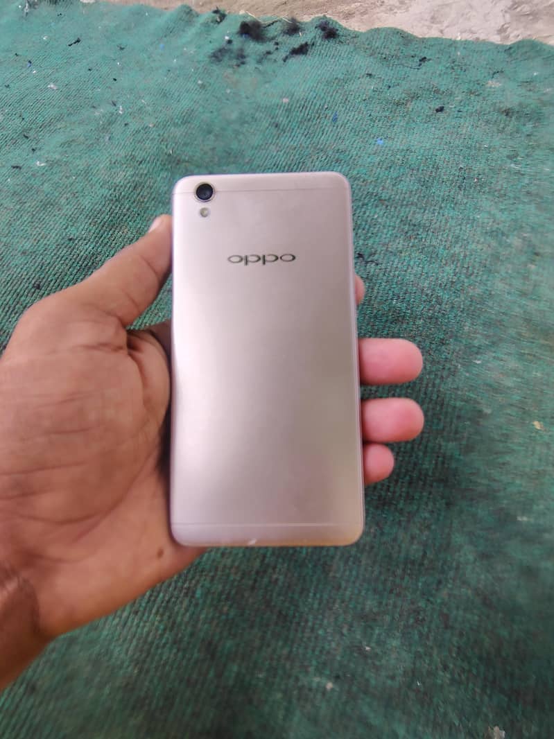 OPPO A37 4