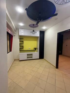2 Bed Apartment on 4rth Floor. in RTA Plaza and Double Road Facing. Available For Sale In G-15 Markaz Islamabad.