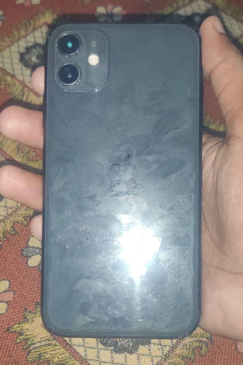 Apple iPhone 11 0