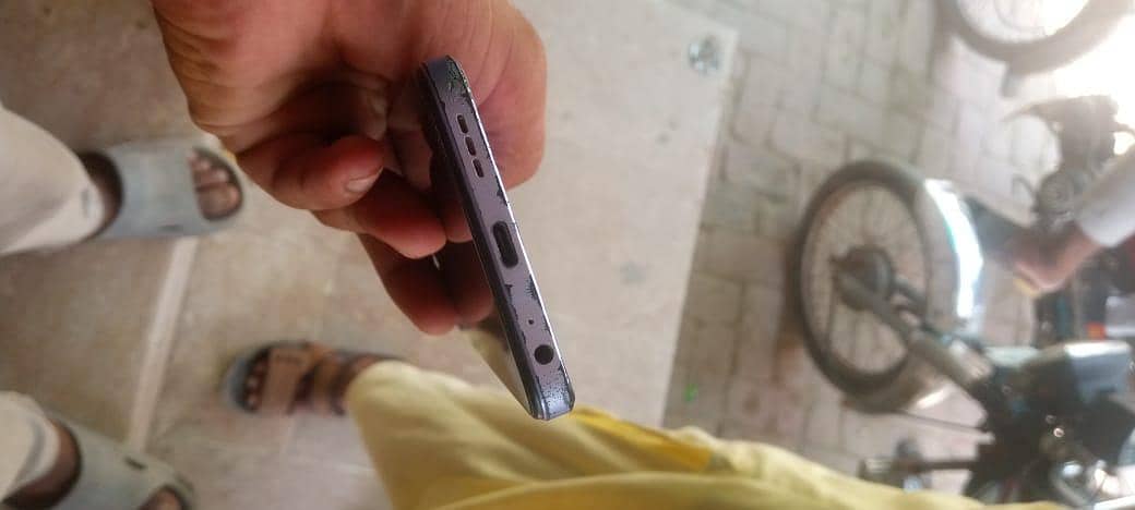 چونیا ں مین روڈ چینھ اٹھاڈ۔    چار جی پی ریم 64 جی بی میموری 2