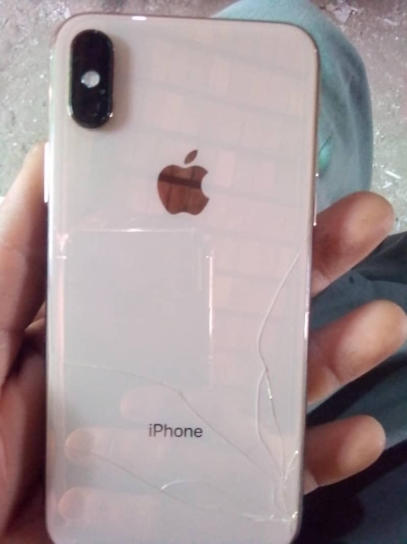 Apple iPhone XS 6