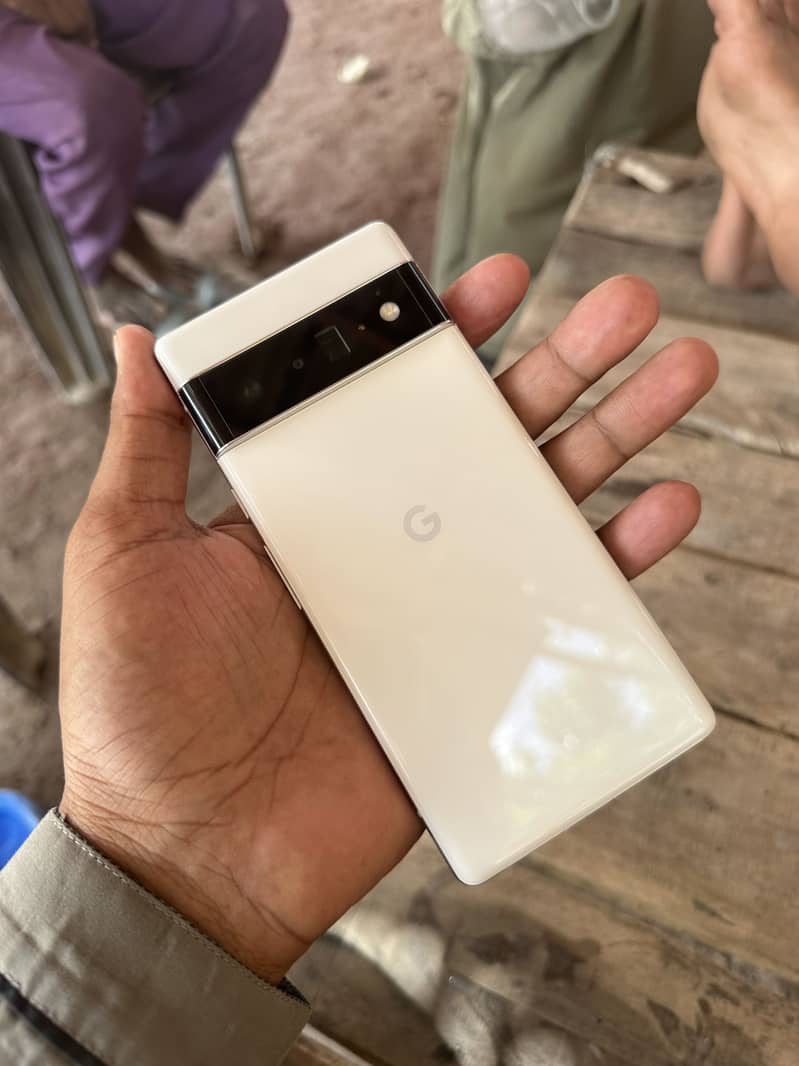Google Pixel 6 Pro 2