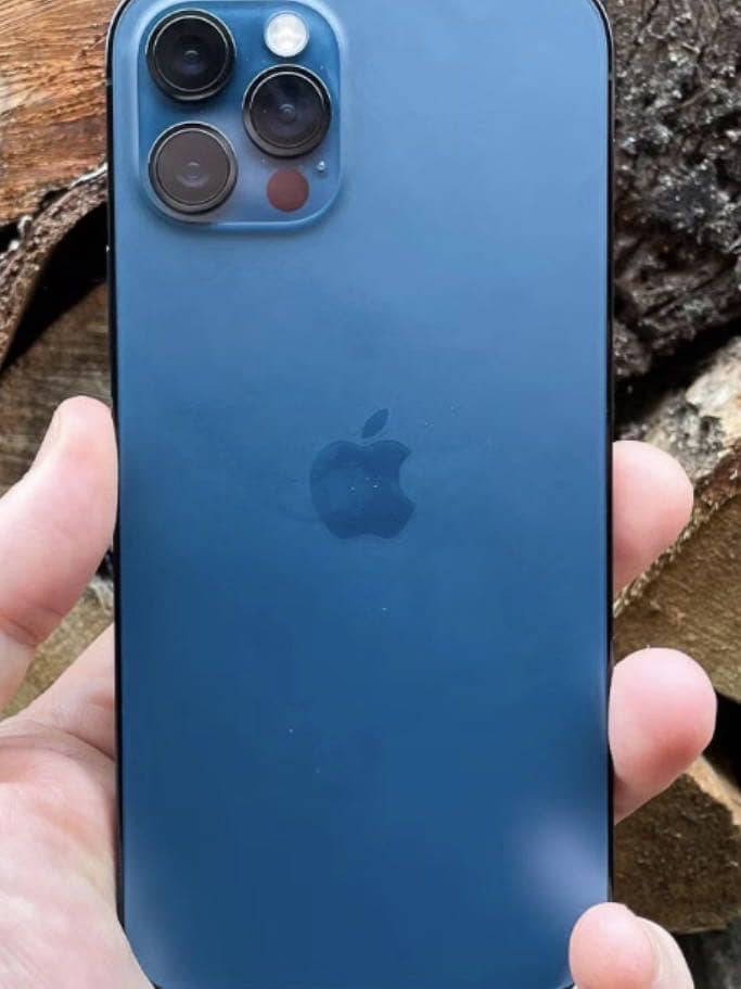 Apple iPhone 12 Pro 0