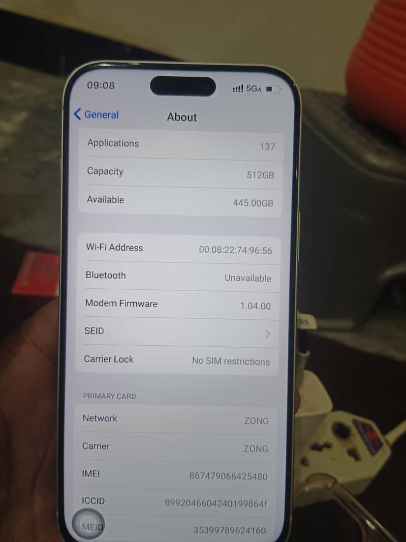 Apple iPhone 17 Pro Max 4