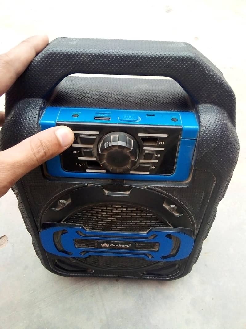 Bluetooth speaker 7